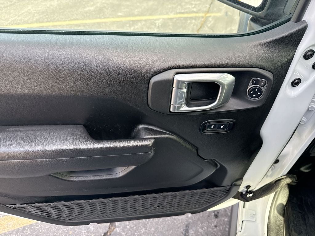 2025 Jeep Wrangler 4-Door Willys 4x4