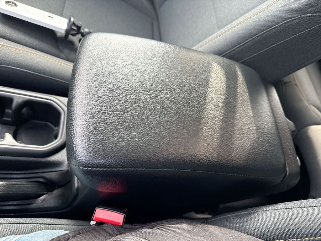 2025 Jeep Wrangler 4-Door Willys 4x4