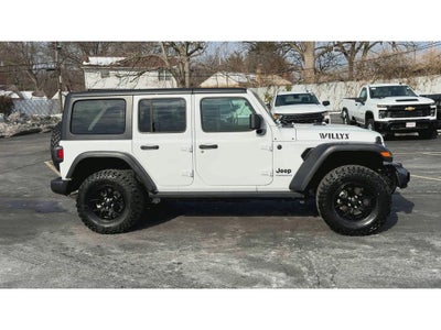 2025 Jeep Wrangler 4-Door Willys 4x4