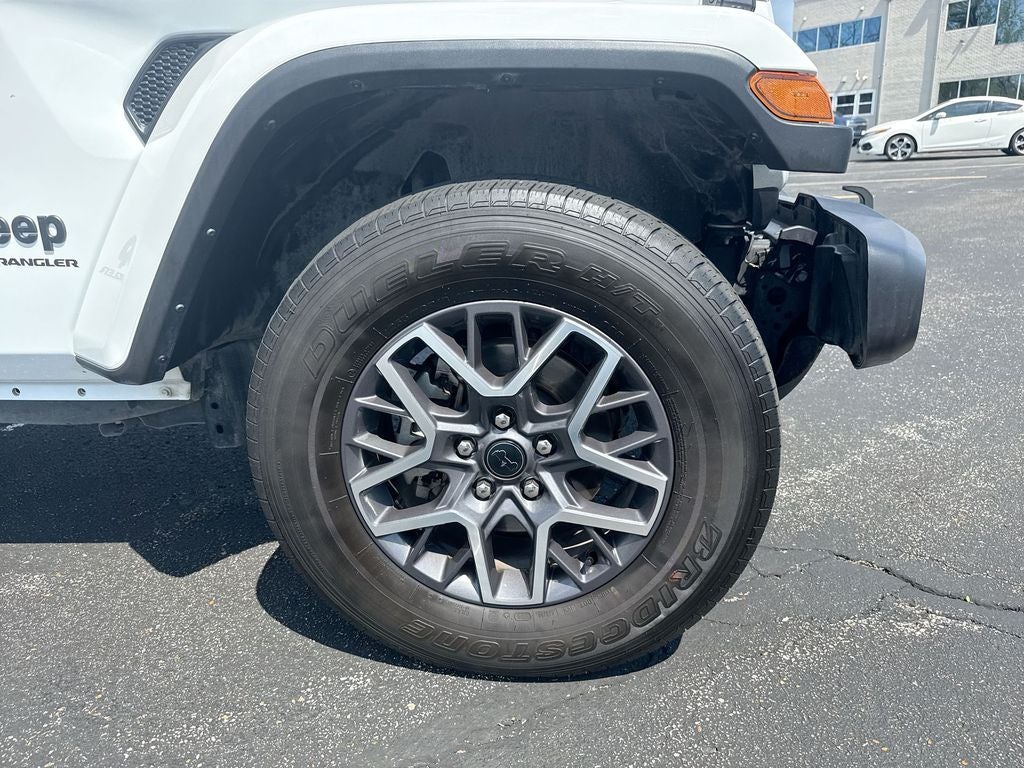2025 Jeep Wrangler Sahara