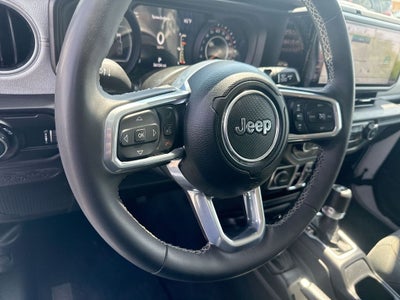 2025 Jeep Wrangler Sahara