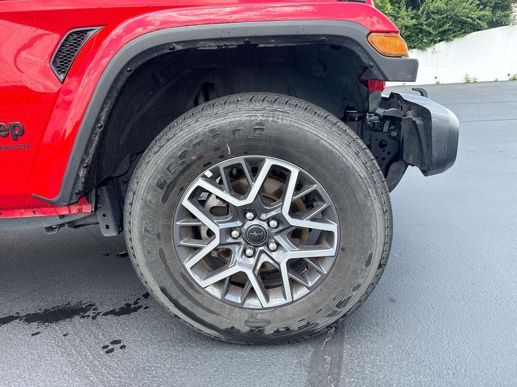 2025 Jeep Wrangler 4-Door Sahara 4x4