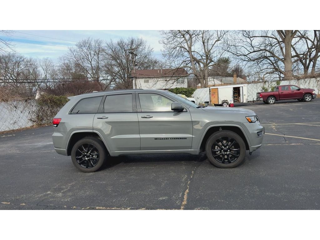 2022 Jeep Grand Cherokee WK Laredo X 4x4