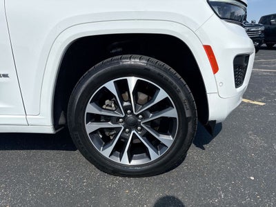 2023 Jeep Grand Cherokee L Overland 4x2