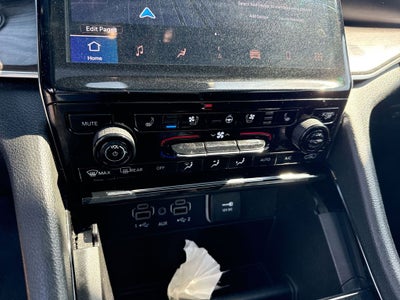 2023 Jeep Grand Cherokee L Overland 4x2