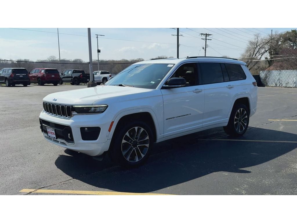 2023 Jeep Grand Cherokee L Overland 4x2