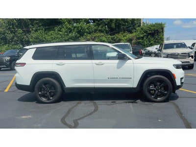 2023 Jeep Grand Cherokee L Altitude 4x4