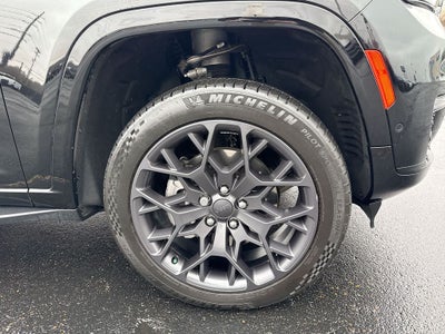 2023 Jeep Grand Cherokee L Summit 4x4