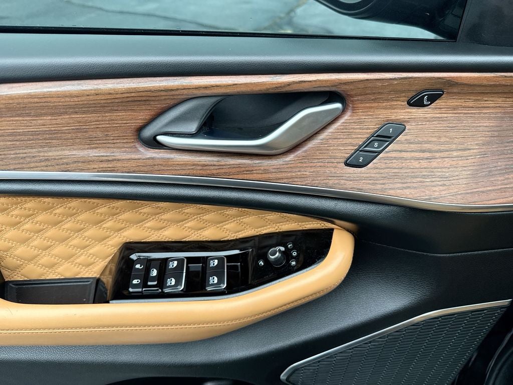 2023 Jeep Grand Cherokee L Summit 4x4