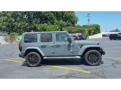 2025 Jeep Wrangler 4xe Sahara