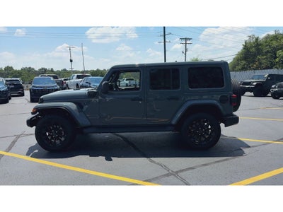 2025 Jeep Wrangler 4xe Sahara