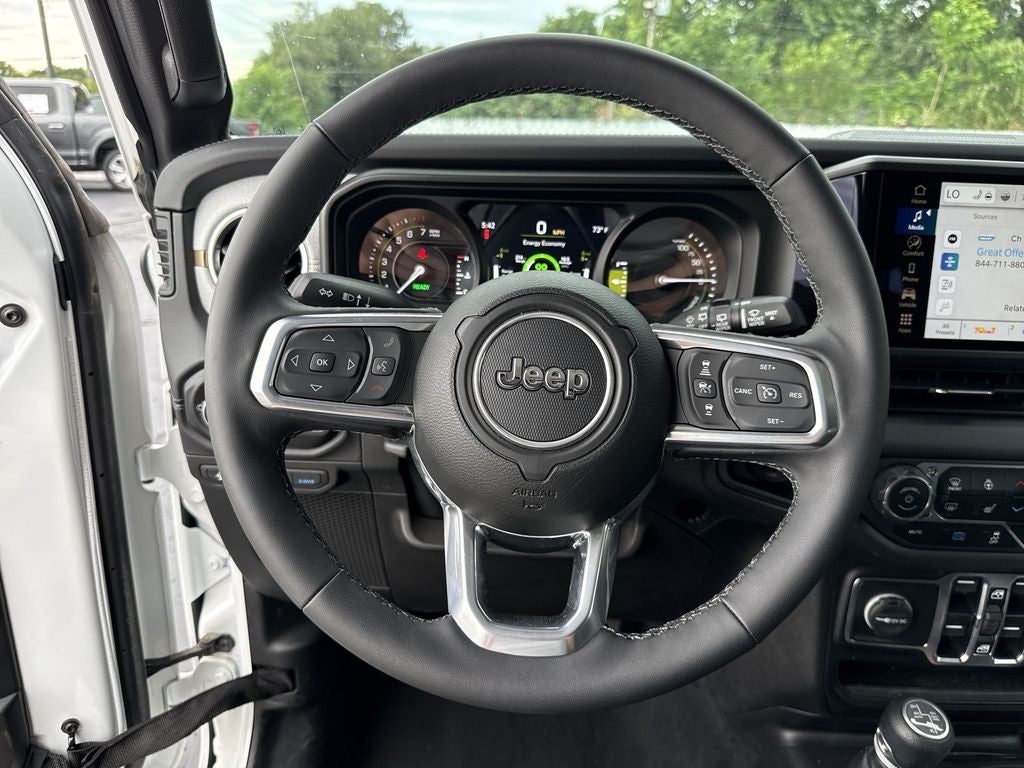 2025 Jeep Wrangler 4xe Sahara