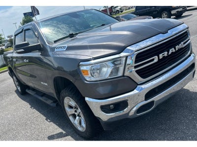 2019 RAM 1500 Big Horn/Lone Star Crew Cab 4x4 5'7" Box