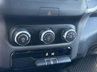 2021 RAM 1500 Big Horn Crew Cab 4x4 5'7" Box