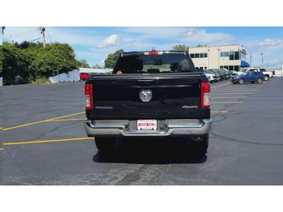 2021 RAM 1500 Big Horn Crew Cab 4x4 5'7" Box