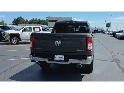 2021 RAM 1500 Big Horn Crew Cab 4x4 5'7" Box
