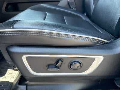 2023 RAM 1500 Laramie Crew Cab 4x4 5'7" Box