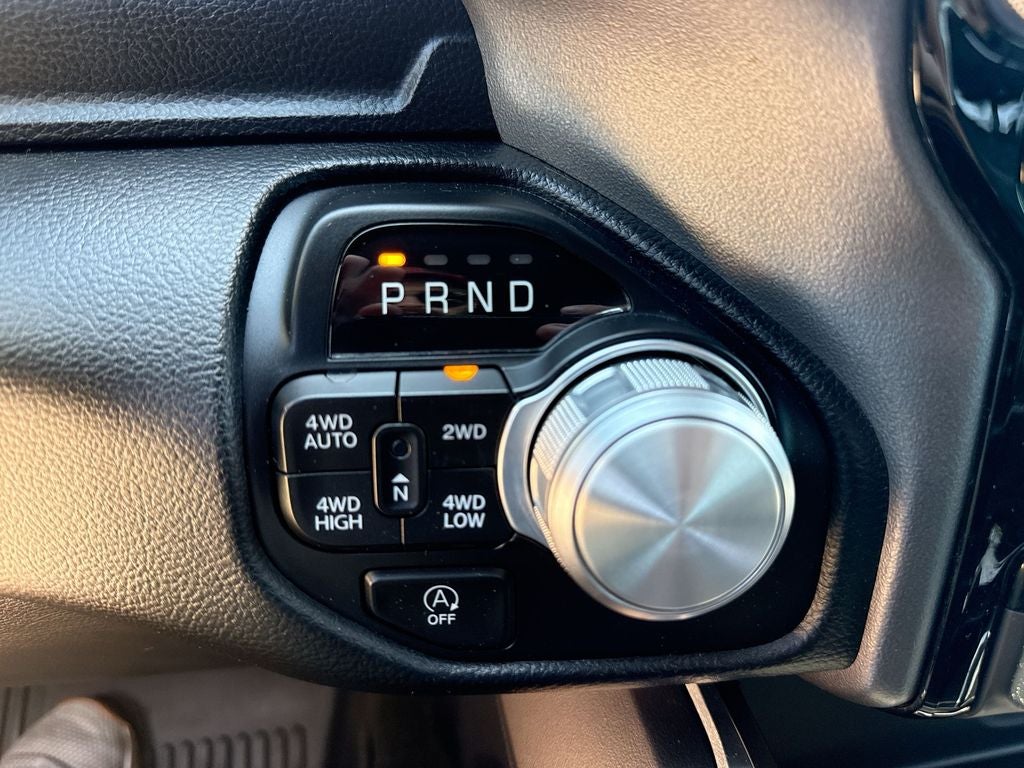 2023 RAM 1500 Laramie Crew Cab 4x4 5'7" Box