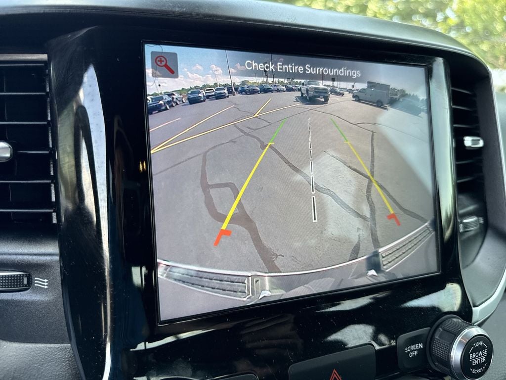 2022 RAM 1500 Lone Star Crew Cab 4x4 6'4" Box