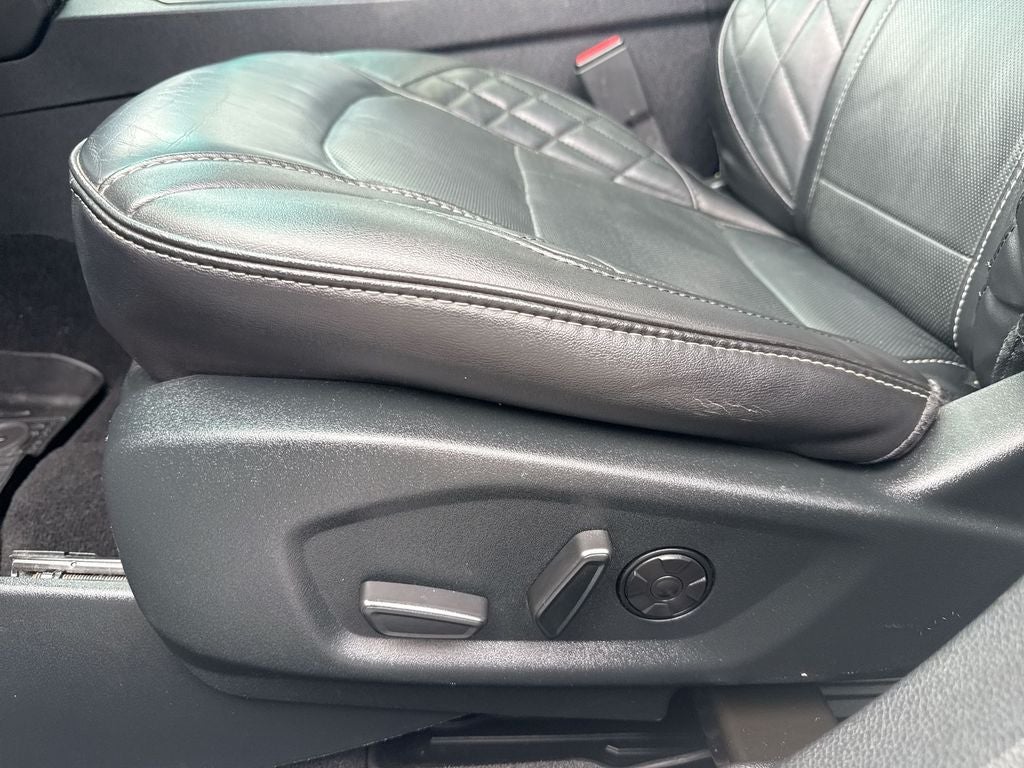 2019 Ford Explorer Platinum