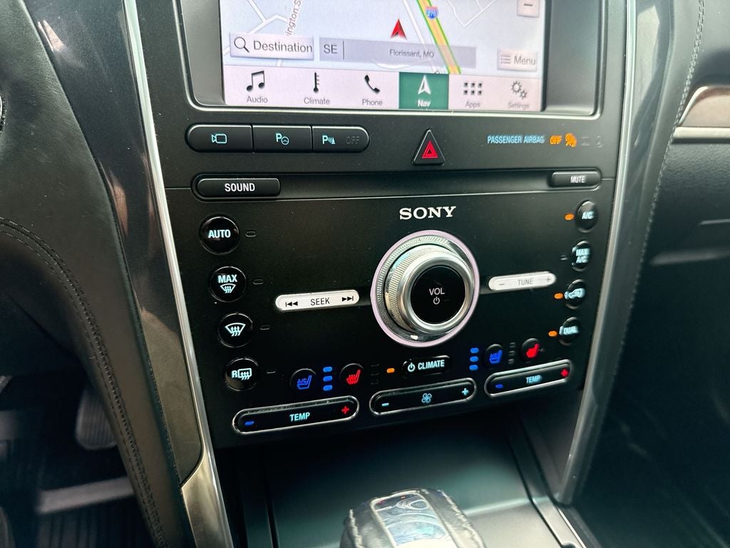 2019 Ford Explorer Platinum