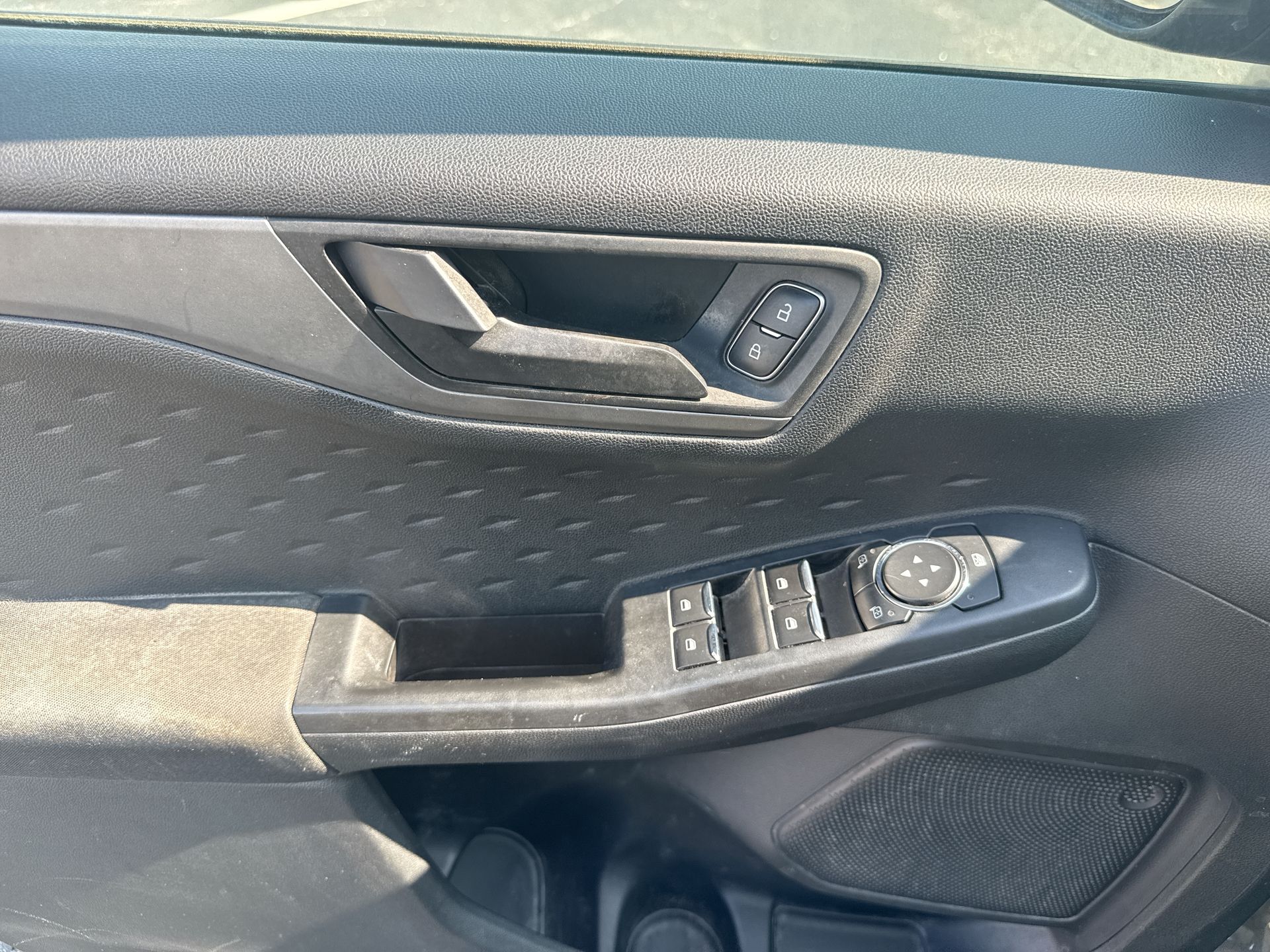 2020 Ford Escape S