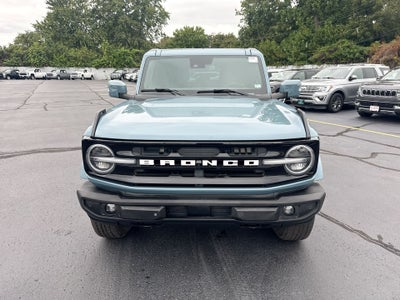 2023 Ford Bronco Outer Banks
