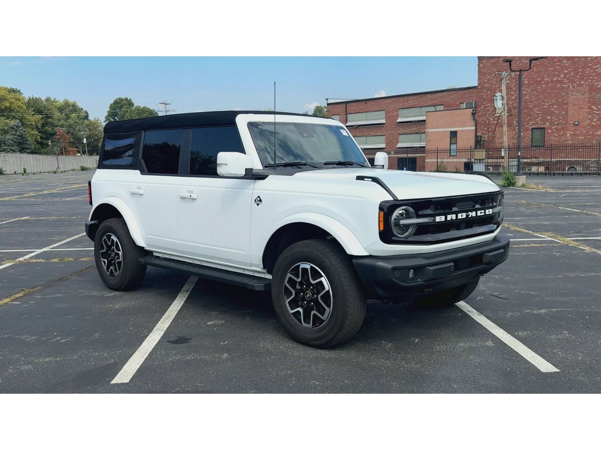 2024 Ford Bronco Outer Banks