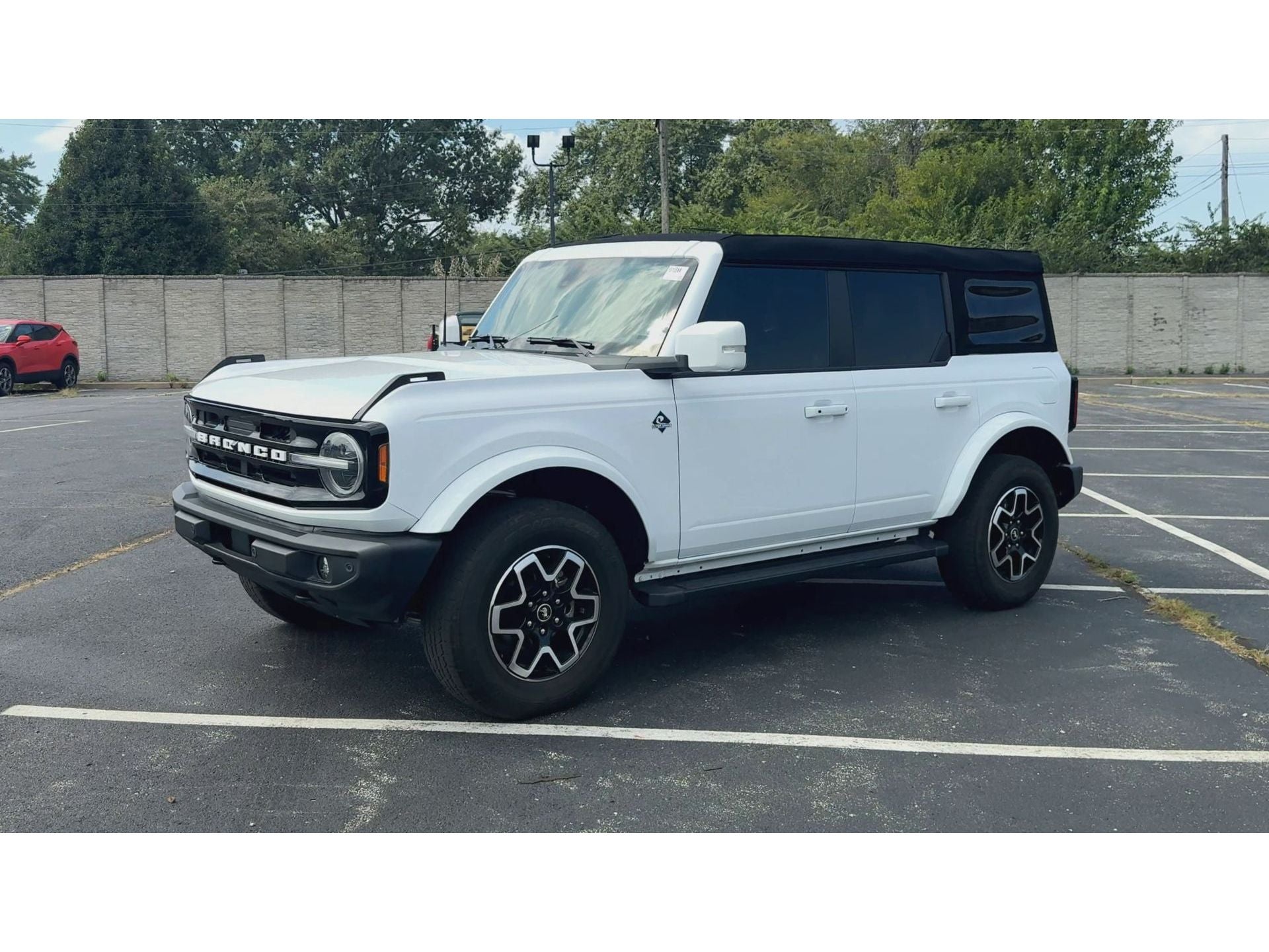 2024 Ford Bronco Outer Banks