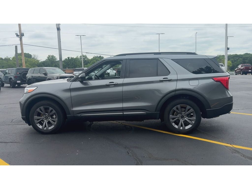 2022 Ford Explorer XLT