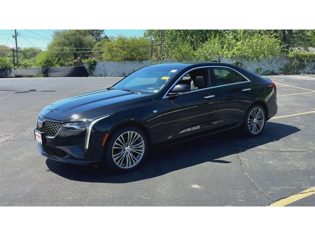 2023 Cadillac CT4 Premium Luxury