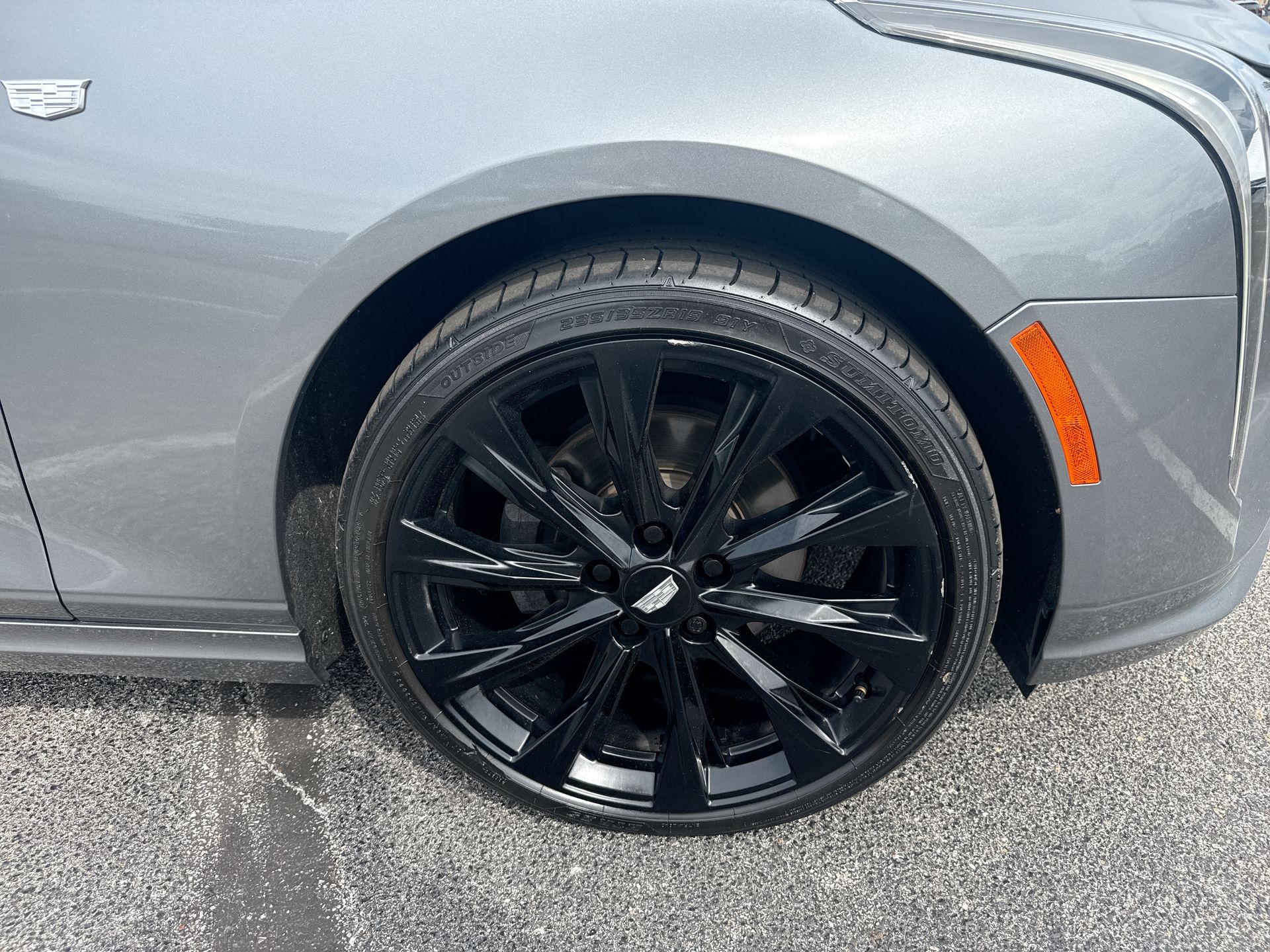 2022 Cadillac CT4 Premium Luxury