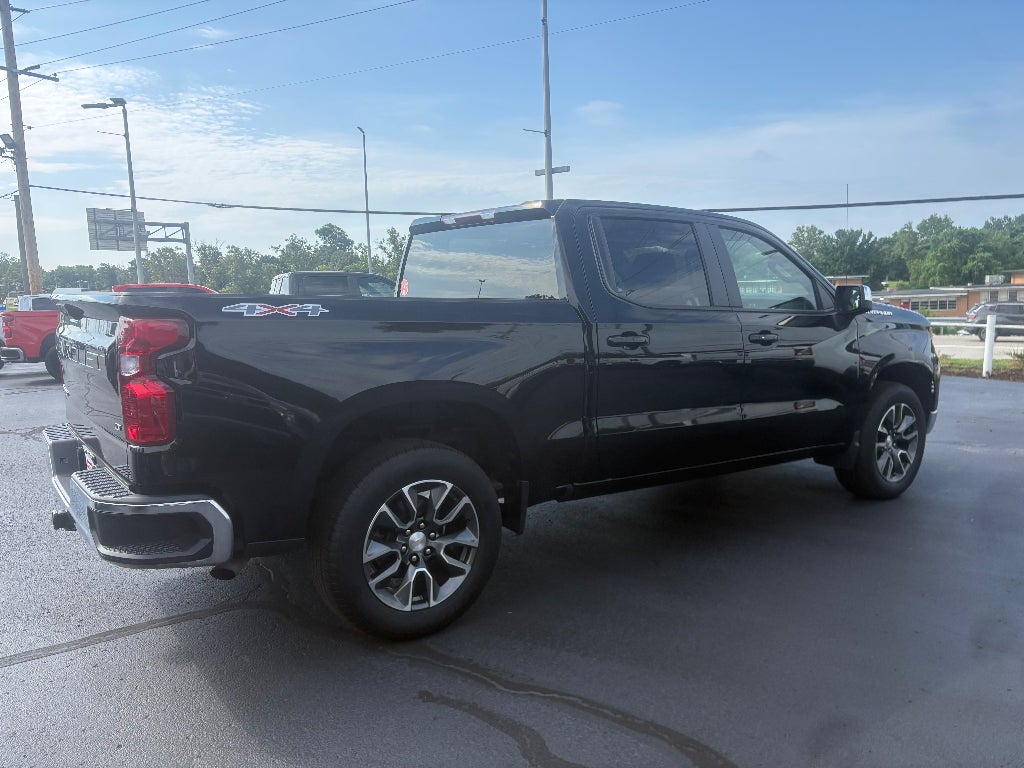 2022 Chevrolet Silverado 1500 LT (2FL)