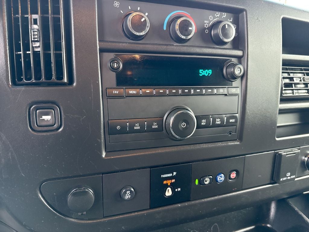 2020 Chevrolet Express Cargo 2500 WT