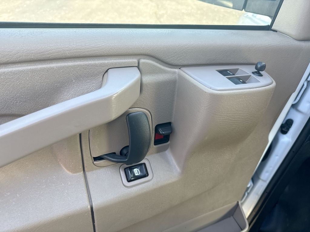 2022 Chevrolet Express Cargo 2500 WT