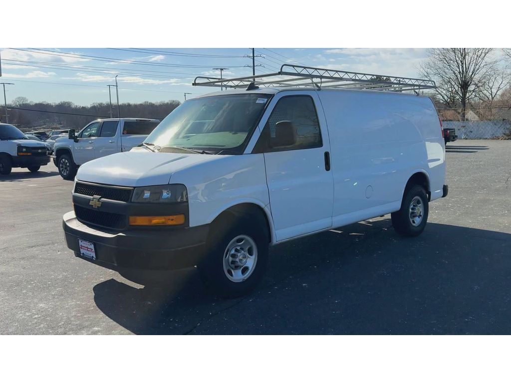 2022 Chevrolet Express Cargo 2500 WT