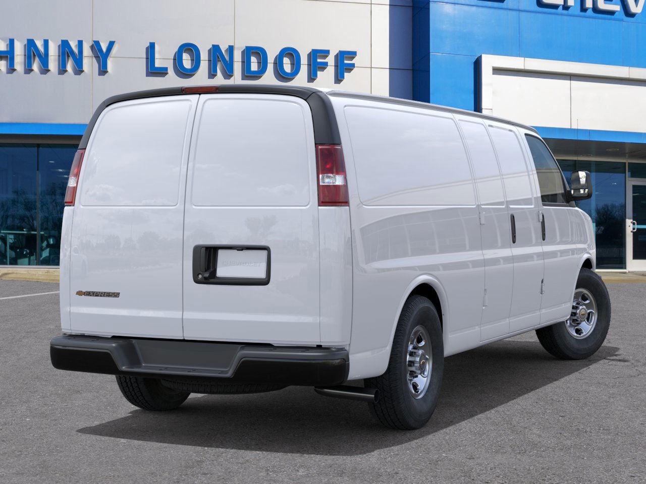 2025 Chevrolet Express Cargo 3500 WT
