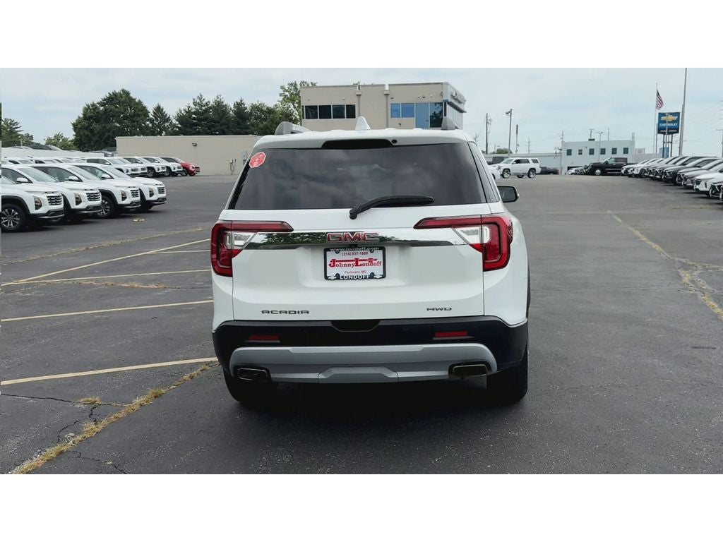 2022 GMC Acadia SLE