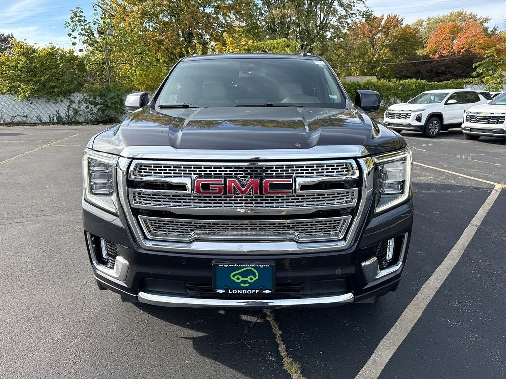 2023 GMC Yukon SLT
