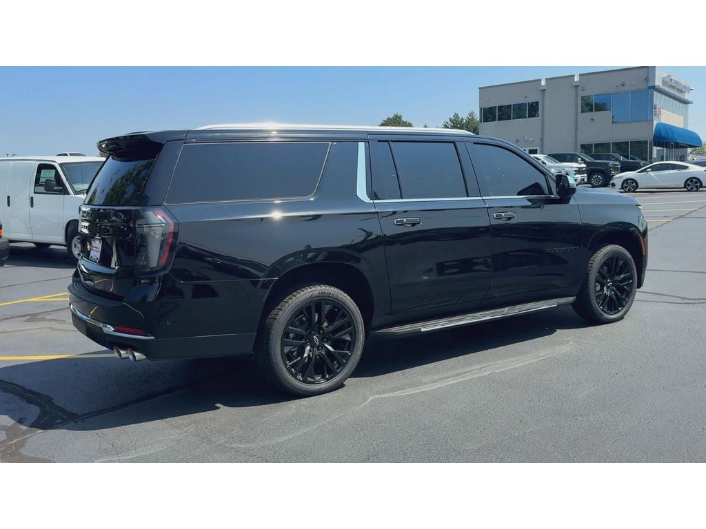 2025 Chevrolet Suburban Premier
