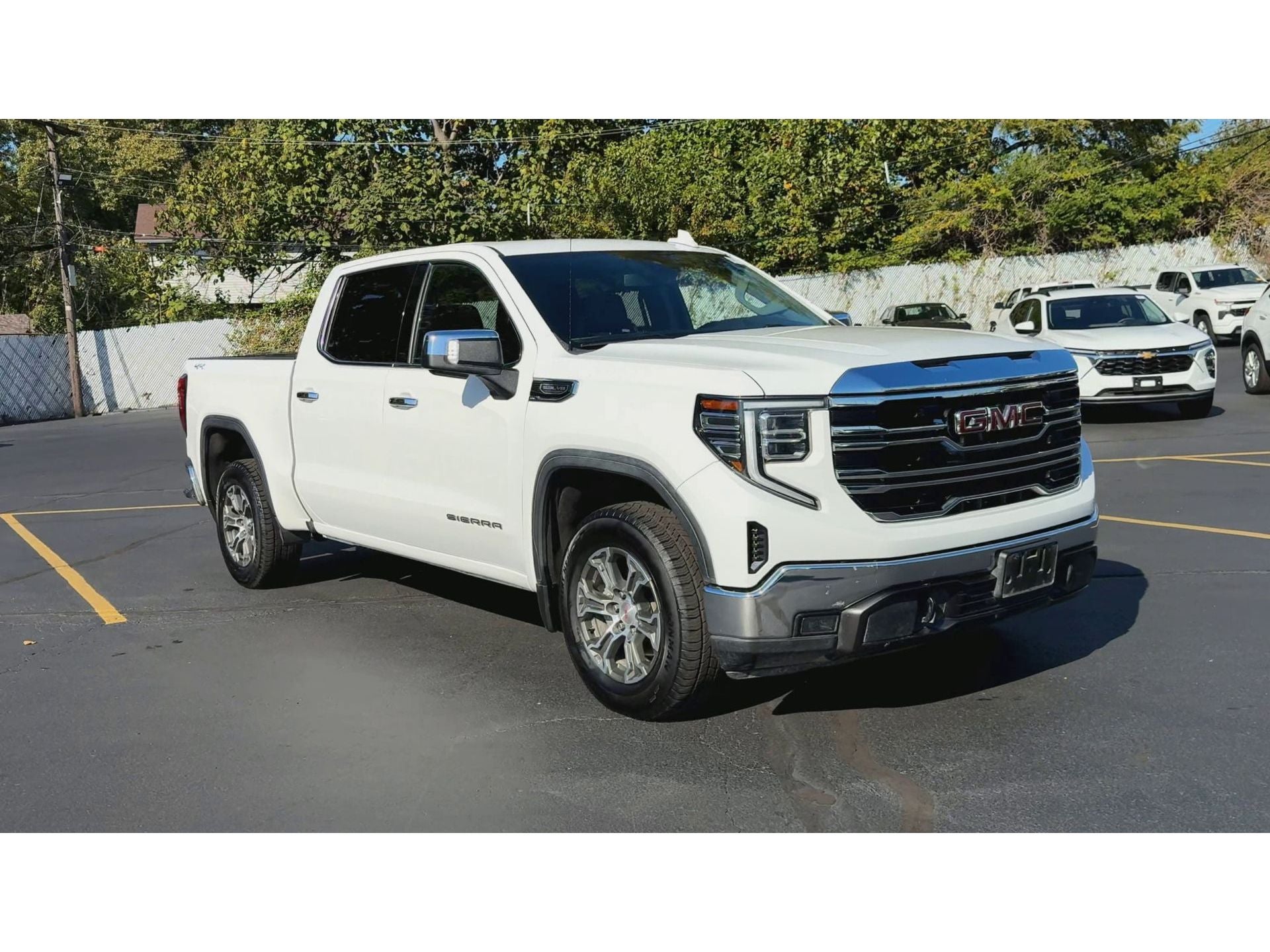 2025 GMC Sierra 1500 SLT