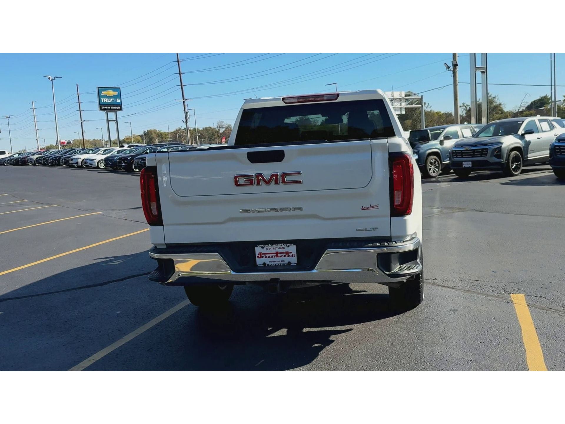 2025 GMC Sierra 1500 SLT