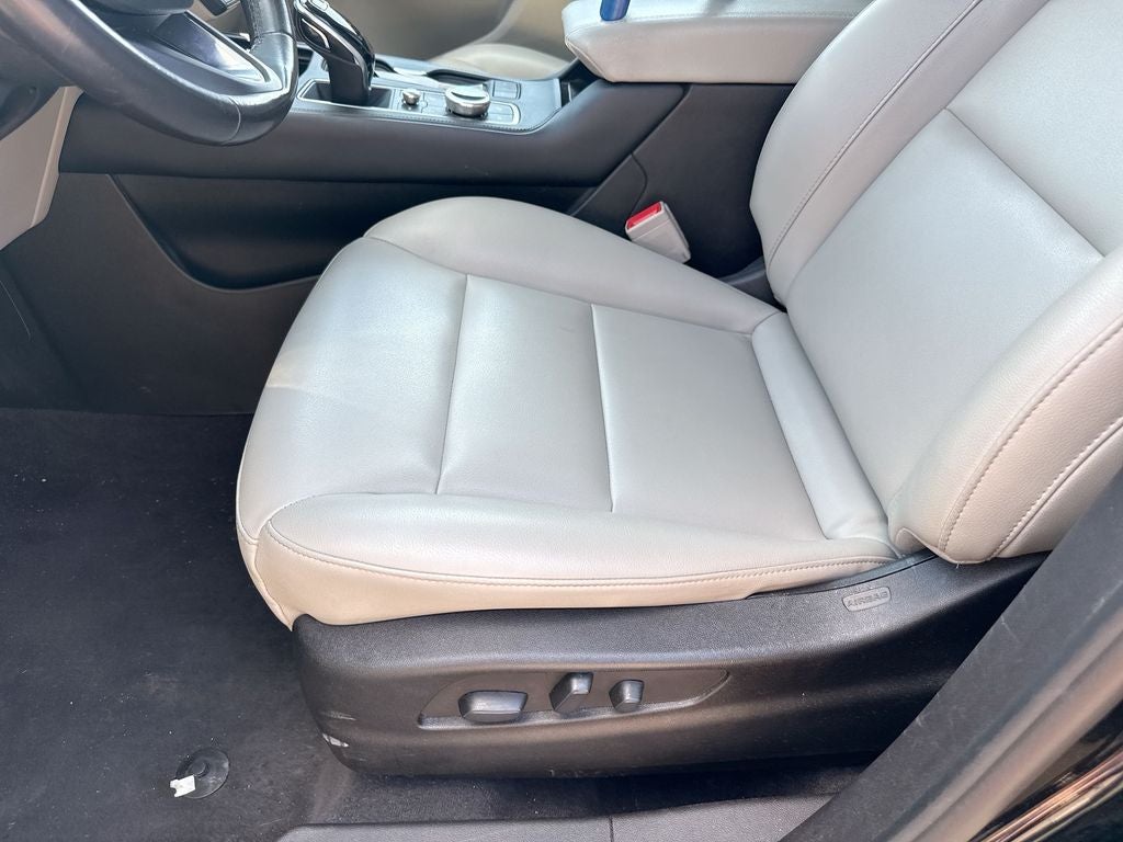 2023 Cadillac XT4 FWD Luxury
