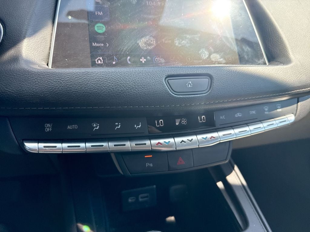 2023 Cadillac XT4 FWD Luxury