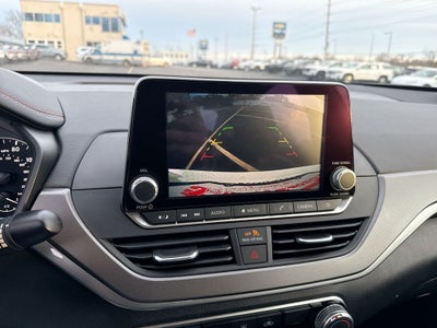 2025 Nissan Altima SR FWD