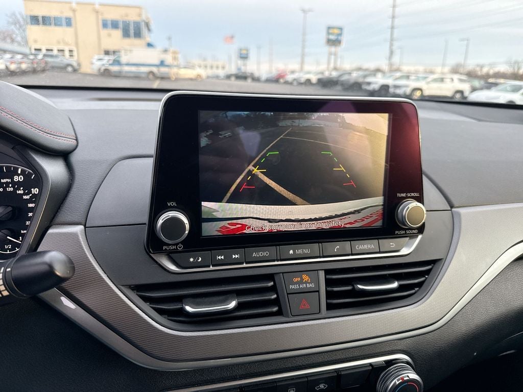 2025 Nissan Altima SR FWD