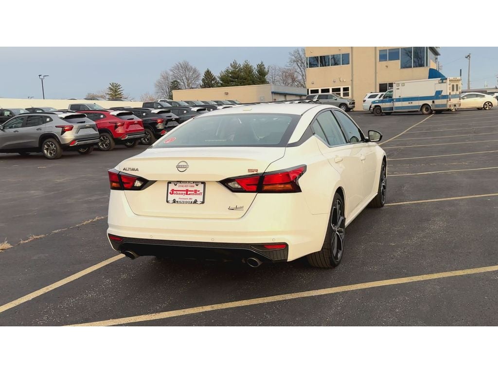 2025 Nissan Altima SR FWD
