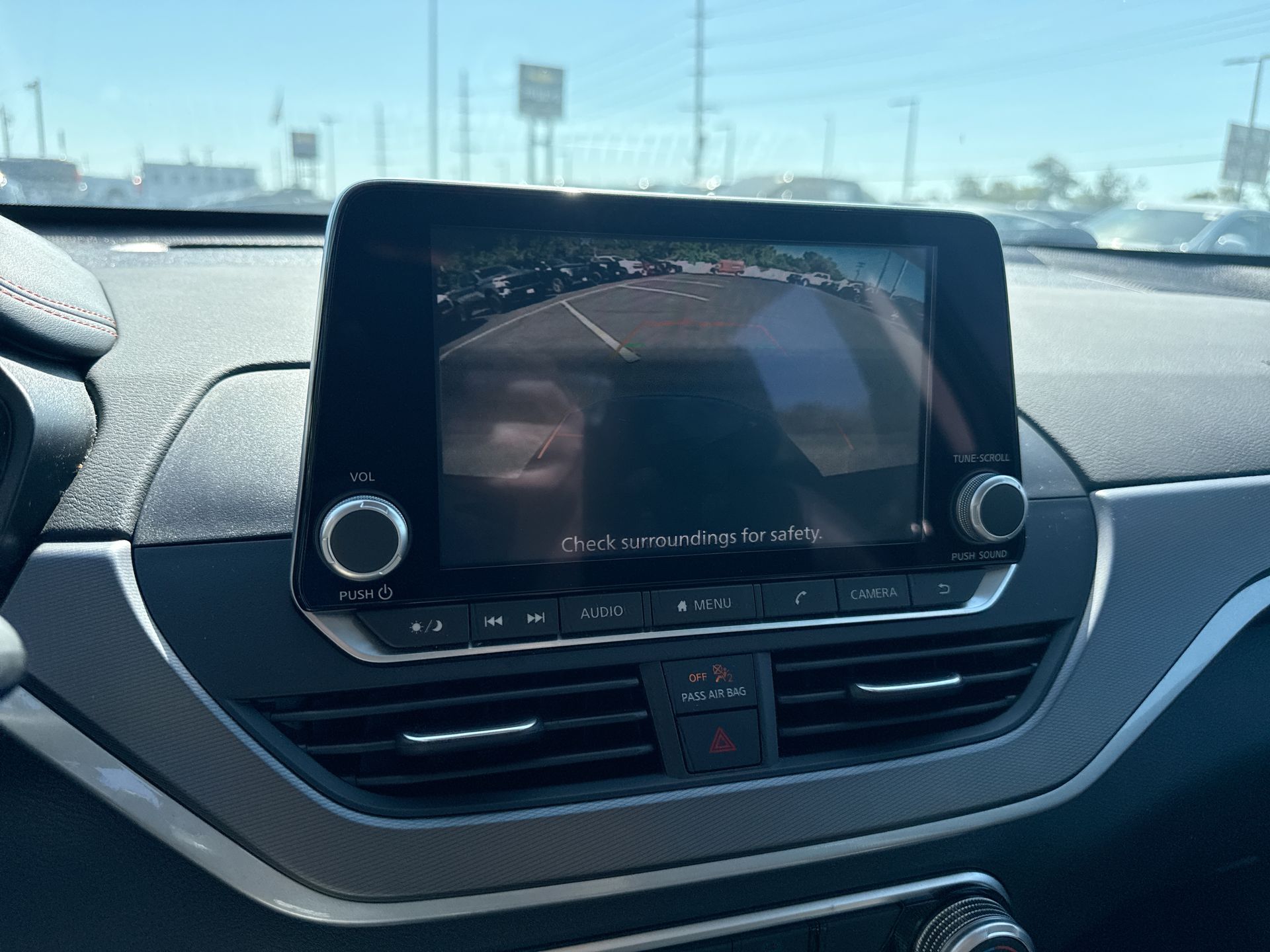 2025 Nissan Altima SR FWD