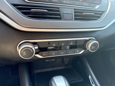 2025 Nissan Altima SR FWD