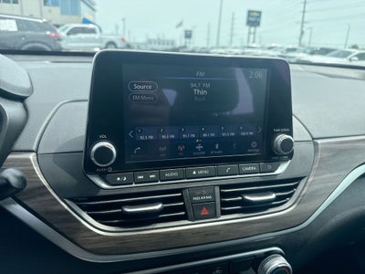 2025 Nissan Altima SV FWD